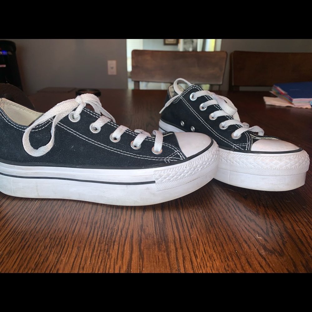 Black platform converse